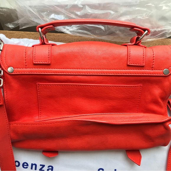 PS1 Tiny Neon coral - Picture 2 of 3